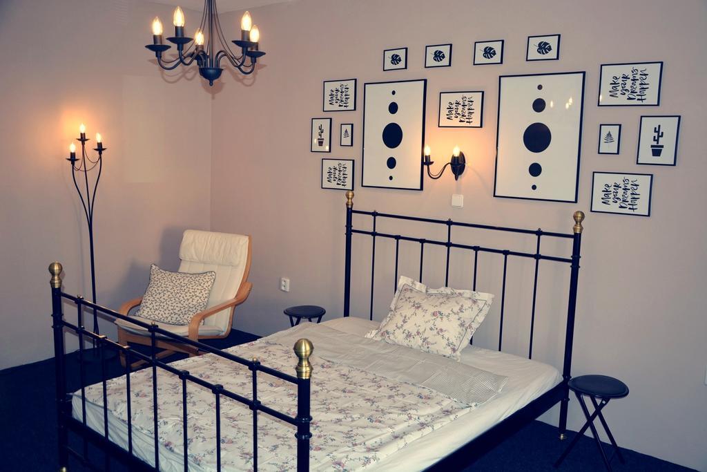 Apartmany Pod Putimskou Branou Pisek  Exterior photo