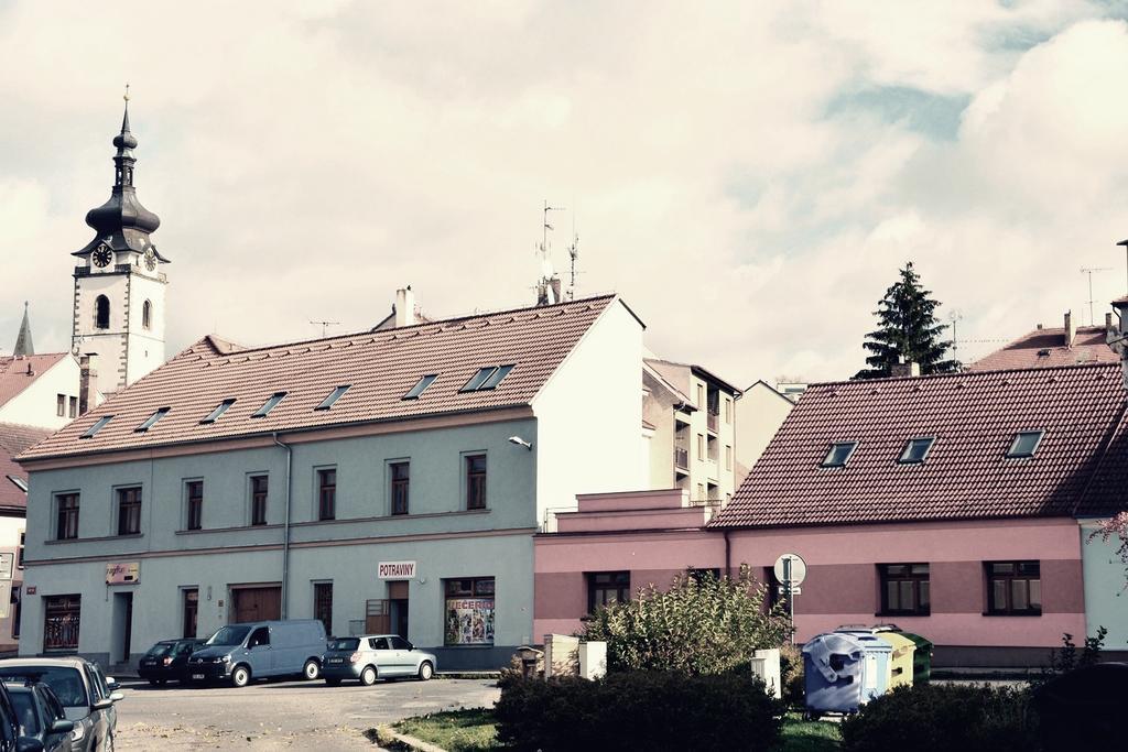 Apartmany Pod Putimskou Branou Pisek  Exterior photo